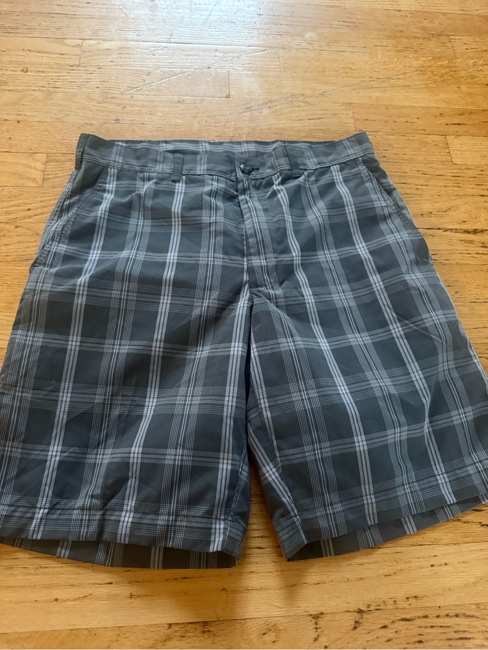 PGA Tour Gray Plaid Flat Front Men's Shorts